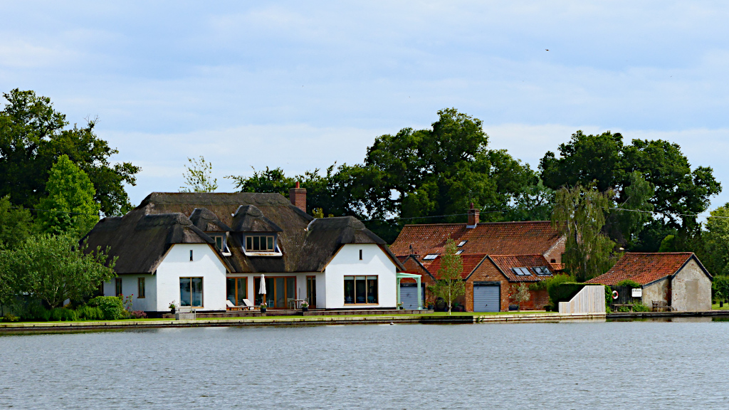 Broadside Cottages